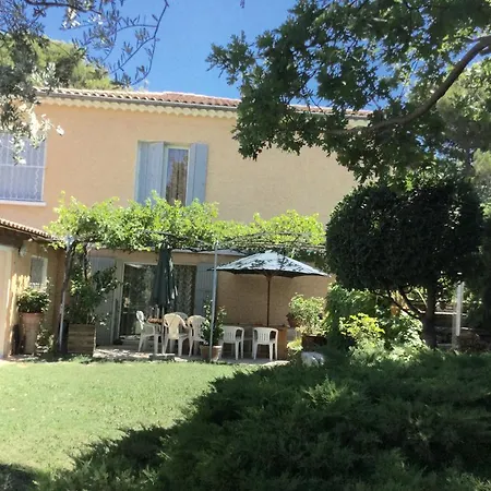 Villa L'oustau Du Comtat *
